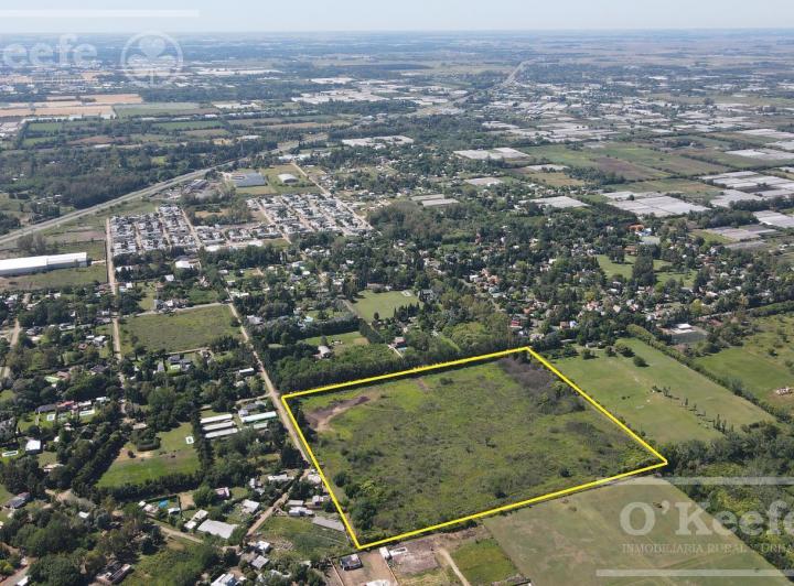 Terreno · 400m²