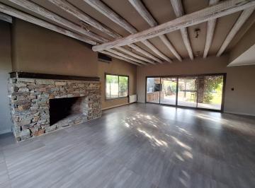 Casa de 3 ambientes, Carrodilla · Casa en B° Ruca Olivia - Boedo