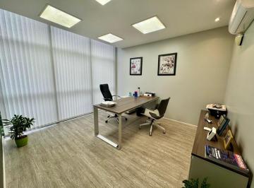 Oficina comercial · 70m² · Oficina en Alquiler en El Corazon de Villa Crespo!