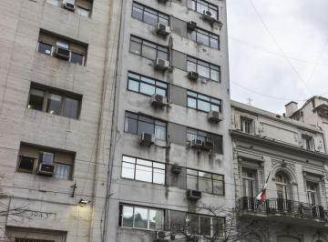 Oficina comercial · 17m² · 1 Ambiente · Venta Oficina de 18 m², en Zona Tribunales / San Nicolas - Excelente Ubicacion con Renta