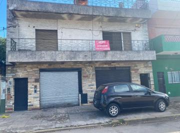 Bodega-Galpón de 5 ambientes, La Matanza · Galpon con Departamento de 5 Ambientes en Primer Piso