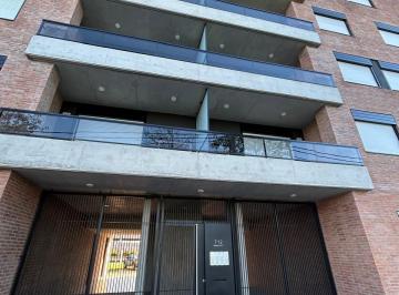 Departamento de 4 ambientes, Rosario · Alquiler Depto. 2 Dorm. y Cochera Los Pasos Fisherton