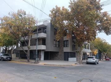 Departamento · 2 Ambientes · 1 Cochera · Departamento en Alquiler en El Corazón de Godoy Cruz