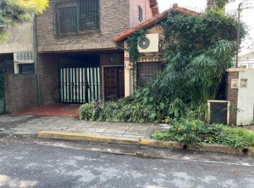 Casa · 100m² · 4 Ambientes · 2 Cocheras · Venta de Casa 4 Ambientes Hurlingham Barrio inglés
