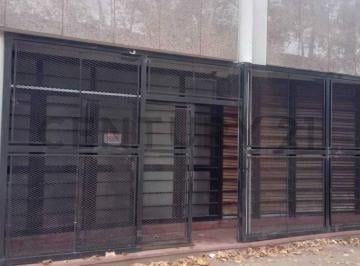 Casa · 90m² · 4 Ambientes · Alquiler de Casa Para Consultorios/oficinas