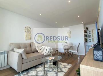 Departamento · 40m² · 2 Ambientes · 2 Amb a La Calle con Balcon y Vta Al Mar