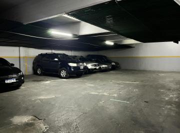 Garage · 12m² · Cochera - Recoleta - Espacio Amplio