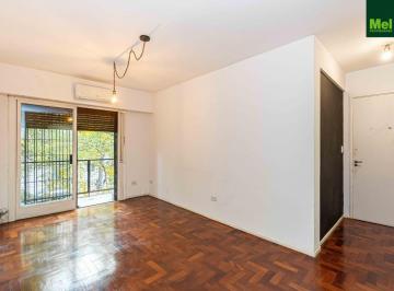 Departamento · 42m² · 2 Ambientes · Excelente 2 Ambientes Al Frente con Balcon