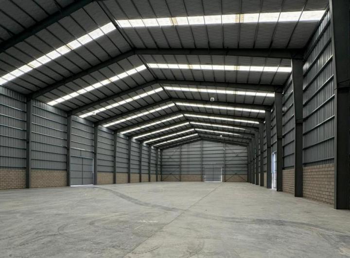 Bodega-Galpón · 2100m² · 1 Ambiente