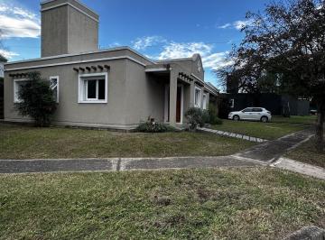 Casa · 114m² · 2 Ambientes · 2 Cocheras · ¡Venta! ¡Oportunidad Única en San Alfonso del Talar, Mendiolaza! ¡Con Escritura!