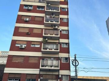 Departamento · 33m² · 2 Ambientes · 2 Ambientes 35 m². Lavadero Indep. Todo Externo.