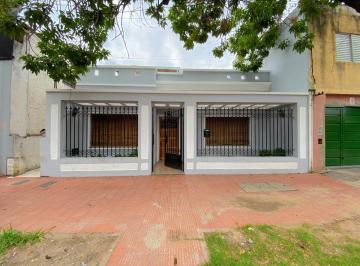 Casa · 90m² · 3 Ambientes · Venta Casa 2 Dorm. - Barrio Arroyito - Rosario