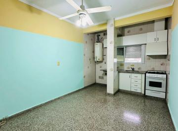 Oficina comercial de 2 ambientes, Florencio Varela · Oficina en Centro de Varela