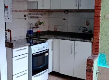 Departamento de 2 ambientes, Parque Patricios · Departamento 2 Ambientes Laterales