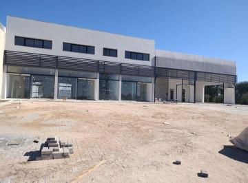 Local comercial · 48m² · 1 Ambiente · Vende Local Docta, Etapa 1. en Pozo, Financiamiento