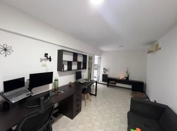 PH · 42m² · 3 Ambientes · Venta Departamento PH 1 Dormitorio Patio Zona Sur Rosario