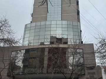 Oficina comercial · 120m² · 4 Ambientes · Oficina en Mendoza