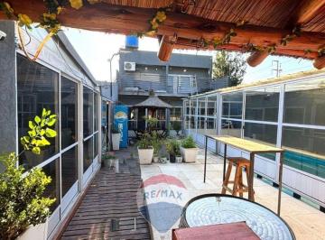 Casa · 215m² · 5 Ambientes · 1 Cochera · Alquiler Casa en Ituzaingo, Gral Martínez 2400