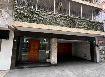 Departamento · 100m² · 6 Ambientes · 1 Cochera · Departamento Semipiso en Alquiler de 5 Amb, con Dep, Balcon Corrido y Cochera Cubierta.