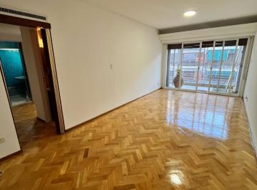Departamento · 100m² · 6 Ambientes · 1 Cochera · Departamento Semipiso en Alquiler de 5 Amb, con Dep, Balcon Corrido y Cochera Cubierta.