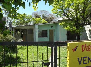 Casa de 3 ambientes, San Miguel del Monte · Casa con Lote en El Casco Urbano de San Miguel del Monte