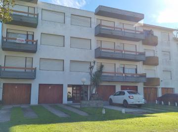Departamento de 2 ambientes, Villa Gesell · Departamento 2 Cuadras del Mar. Impecable!