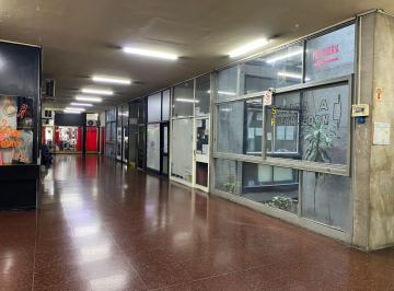 Local comercial · 16m² · 2 Locales en Venta! en Galería Americana