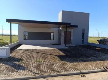 Foto · Casa en Brisas de Manantiales