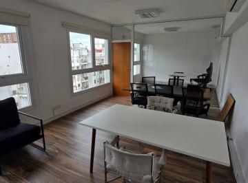 Oficina comercial · 30m² · 1 Ambiente · Oficina en Torre Vista - en Alquiler!