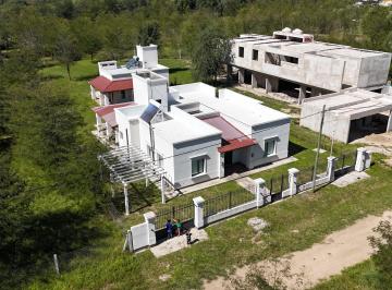 Casa de 14 ambientes, Anisacate · Casa con Pileta en Anisacate | 240 m² Cubiertos | 3 Dorm.