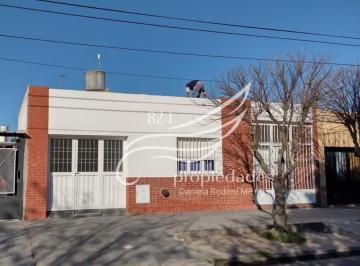 Casa de 3 ambientes, San Luis · Casa en Venta Zona Unsl / Clínica Italia - San Luis - Capital