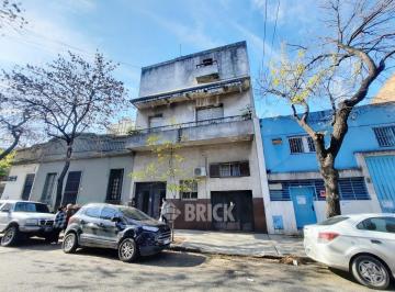 Terreno · 488m² · 3 Dormitorios · Lote Propio de 8.75x23.89 m en Pichincha Al 1400 - a Construir 700 m²