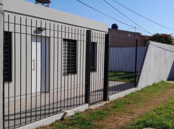 Casa · 75m² · 4 Ambientes · San Lorenzo 7928