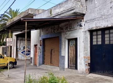 Depósito · 230m² · 4 Ambientes · 2 Cocheras · Excelente Deposito Sobre Avda. San Martín!