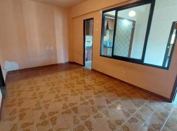 PH · 50m² · 2 Ambientes · PH 2 Amb con Amplio Patio en 1 Er Piso por Escalera