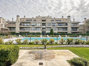 Departamento · 125m² · 4 Ambientes · 2 Cocheras · Departamento en S. Isi. - Vias/rolon