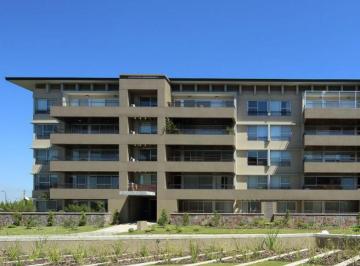Departamento · 77m² · 3 Ambientes · 1 Cochera · Excelente 3 Ambientes, en Alquiler, Quartier La Horqueta.