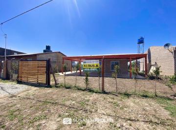 Casa · 50m² · 3 Ambientes · 1 Cochera · Casa en Alquiler 2 Dorm. Punta Chacra