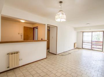 Departamento · 67m² · 3 Ambientes · Departamento Amplio en Venta en El Centro de Bariloche