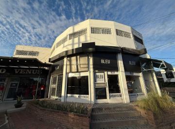 Local comercial · 25m² · 1 Ambiente · Recta Martinoli - Local Comercial en Venta con Renta Us$3750 Anual Aprox.