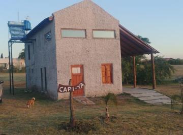 Casa · 85m² · 1 Ambiente · 1 Cochera · Casa en Victoria