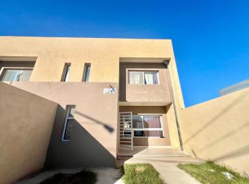 PH · 235m² · 3 Ambientes · 1 Cochera · Dúplex 2 Dorm. Cipolletti | Apto Crédito Hipotecario