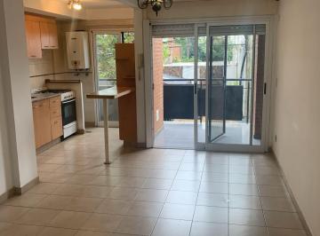 Departamento · 41m² · 2 Ambientes · 1 Cochera · En Venta Saenz Peña 2 Ambientes Cochera y Baulera Excelente Ubicacion Bajas Expensas, muy Luminoso