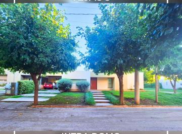 Casa de 9 ambientes, Malagueño · Tejas 3 Oportunidad: Bella Propiedad Esquina