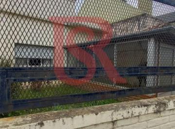 PH de 3 ambientes, Quilmes · Gz - Casa Tipo PH Al Frente en Bernal Centro