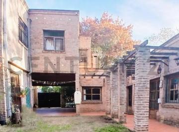 Quinta vacacional · 169m² · 5 Ambientes · 2 Cocheras · Casa 3 Dorm. en Excelente Ubicacion Ranelagh.