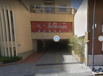 Garage · 10m² · 1 Cochera · Cochera Cordoba Capital Cerca de La Cañada!