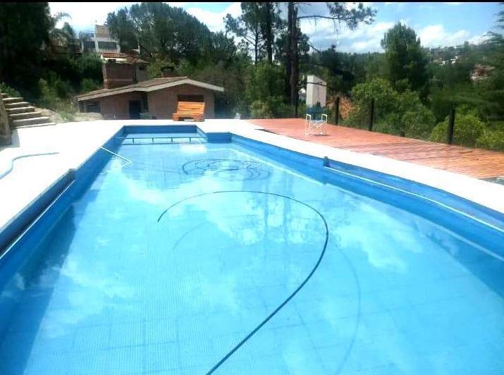Casa · 3000m² · 10 Dormitorios · 3 Cocheras