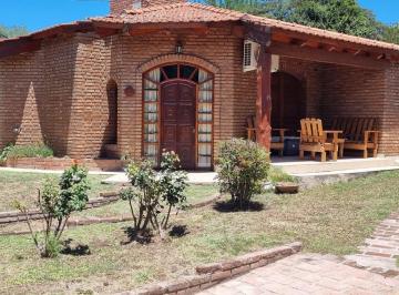 Casa · 118m² · 6 Ambientes · Villa Carlos Paz Casa en Venta Departamento 2 Coch Apta Creditos