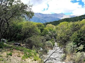 Terreno · 10193m² · Una Magnífica Hectarea en Venta en Los Pozos, Traslasierras!